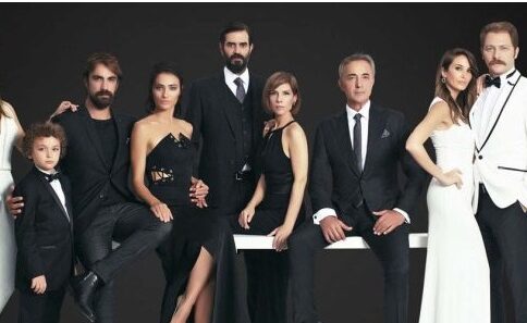 مسلسل العقدة الحلقة 8 والاخيرة مترجمة